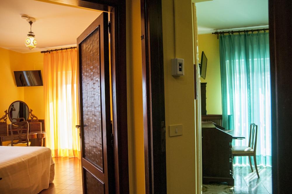 Hotel Palladio Giardini Naxos Esterno foto